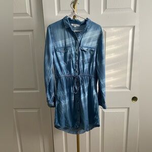 Love Tree Light Blue Denim Top